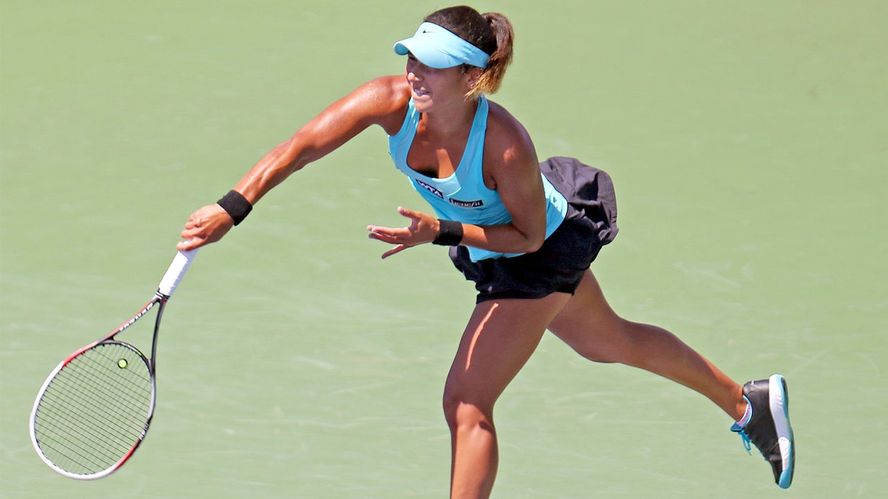 Wozniacki, Watson, Kerber advance to third round in Montreal